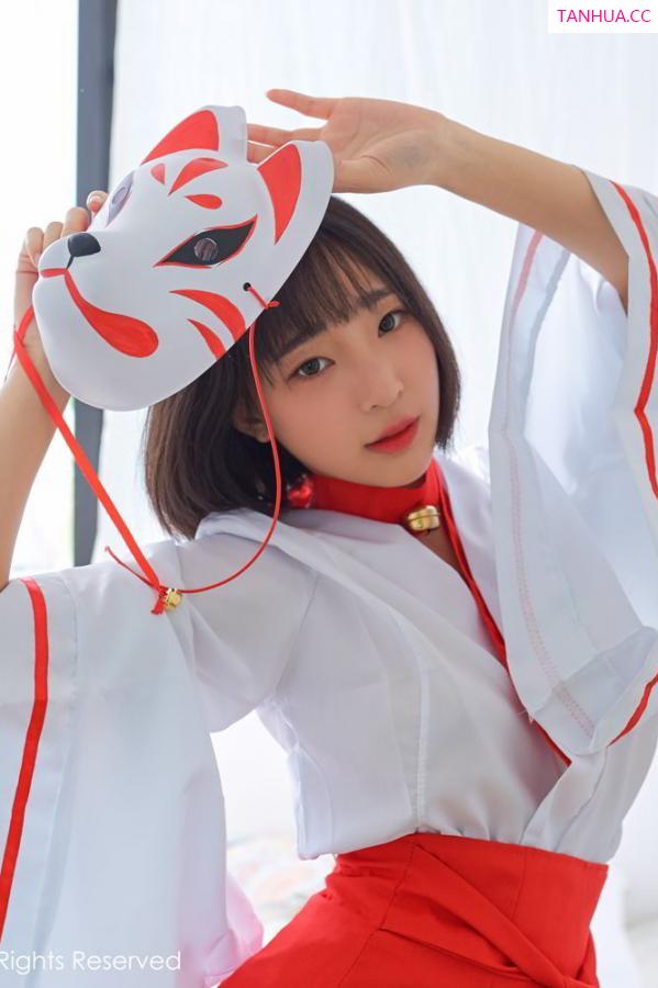 강인경 姜仁卿 [XIUREN]高清写真图 2019.09.29 模特_卿卿第32张图片